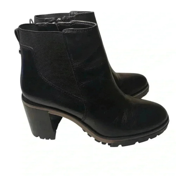 Vince Camuto Dustlie Goth 9M/40 Black Leather Ankle Bootie Chunky Heels Zip - Picture 2 of 9